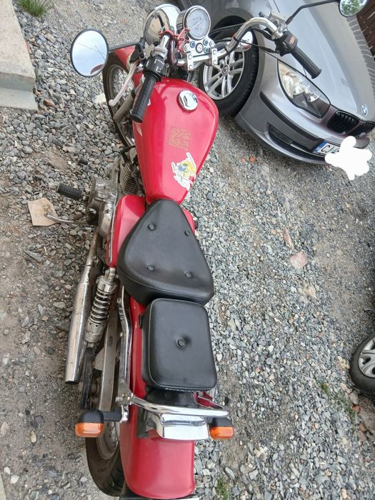De vânzare Honda rebel 125 cc  în stare perfectă de funcționare 1500 Euro