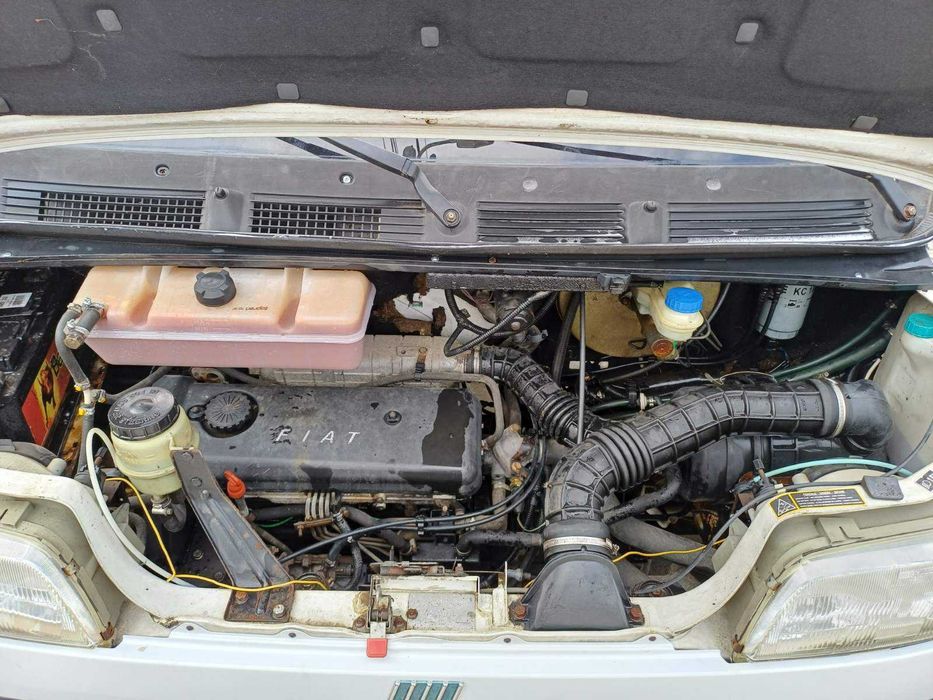Бус дизелов двигател, марка Fiat модел Ducato