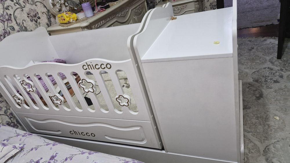 Детская кровать б/у