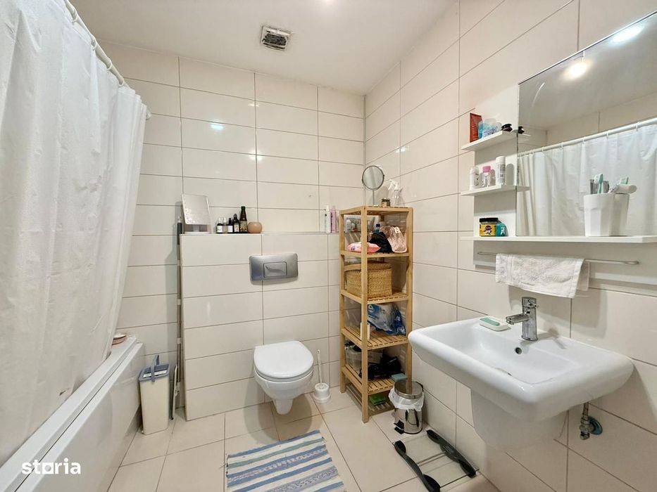 COSMOPOLIS - Apartament cu 2 camere tip studio, mobilat si utilat.