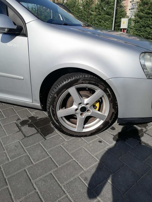 Vând Jante Auto 17 cu anvelope pierelli noi