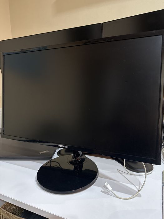 Monitor Samsung 24 inch FULL HD
