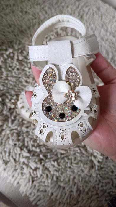 Сандали на девочку 17  размер