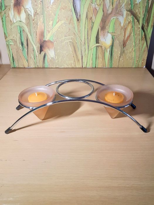 Подсвечник  из металла.Матовое стекло. СССР.