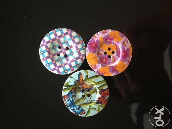 Nasturi Fashion din lemn natur pictati.