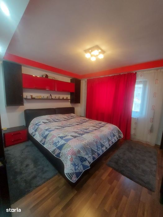 Închiriere apartament 2 camere, zona CFR Targoviste