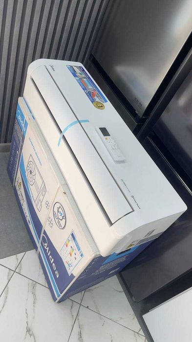 Кондиционер MIDEA модель ALBA Pro - 12,000 Btu / Inverter / Новинка !