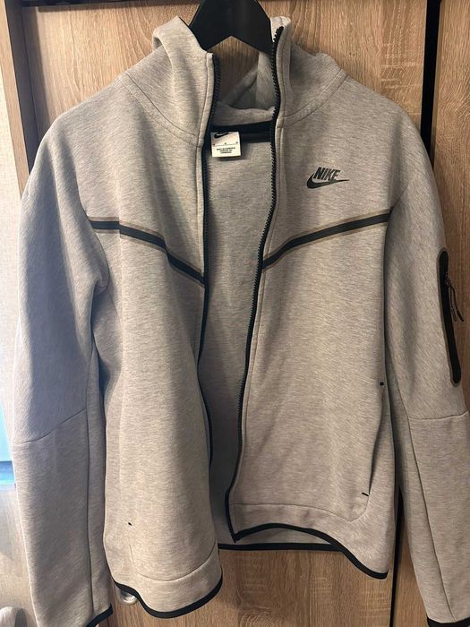 Nike Fleece Tech