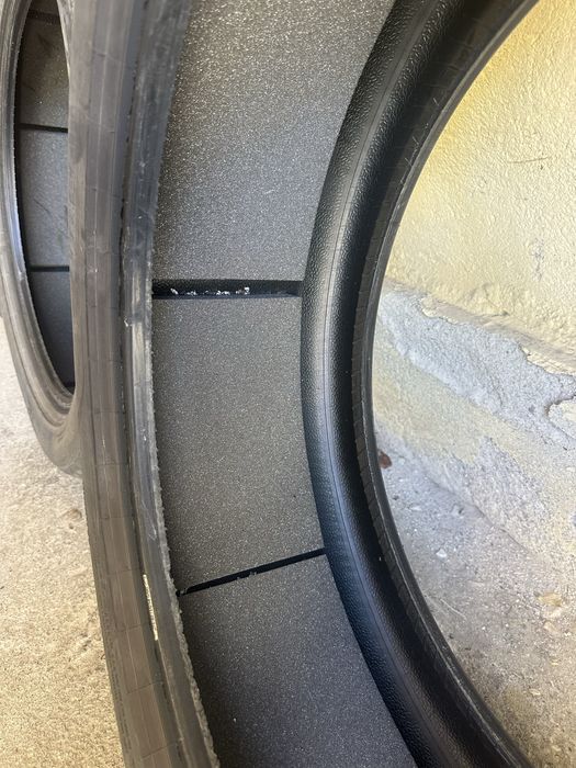 Гуми Pirelli размер 255 / 45 / 20 дот 0923