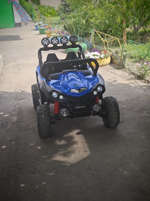 Продам радиоуправляемую машину