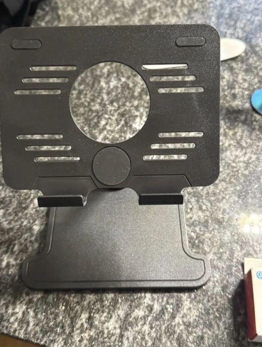 Регулираща стойка за таблет - НОВА!