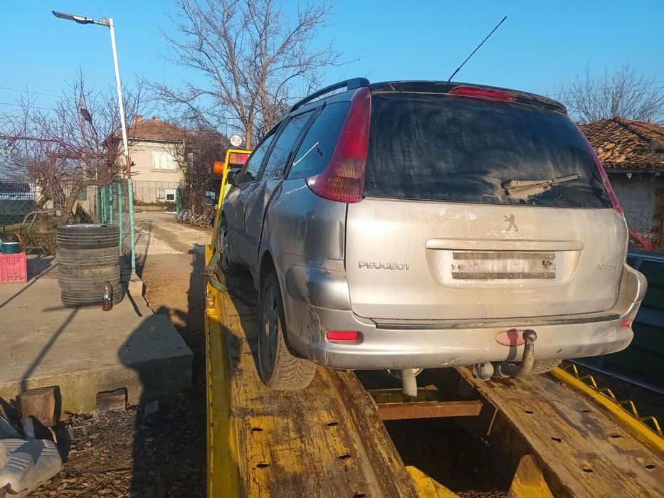 Пежо 206 комби 2000d 90 коня цяла на части