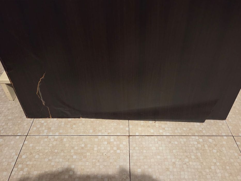 Usa baie interior cu sticla