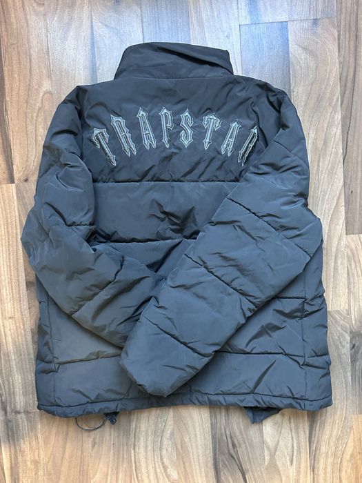 Puffer яке Trapstar