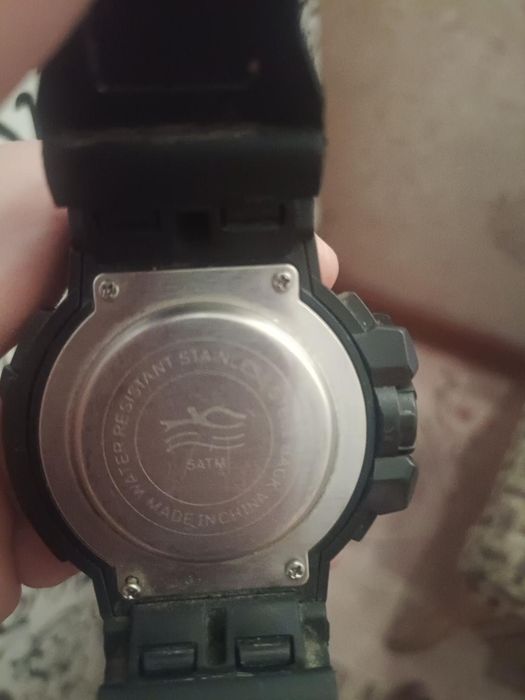 Часы SKMEI продам