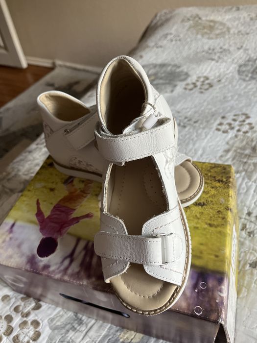 Детская обувь сандалики для девочки