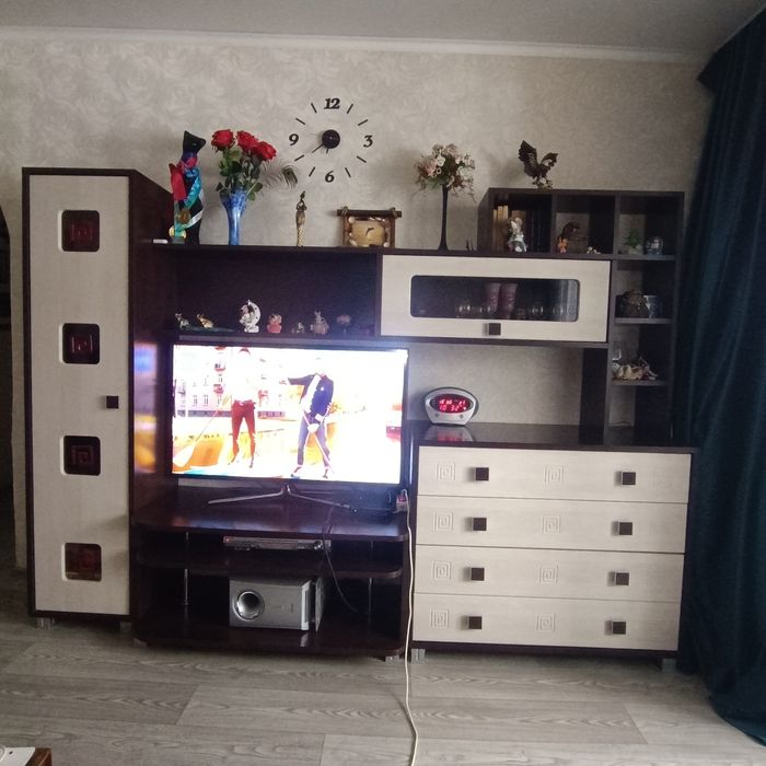 Срочно продам мебель для гостиной