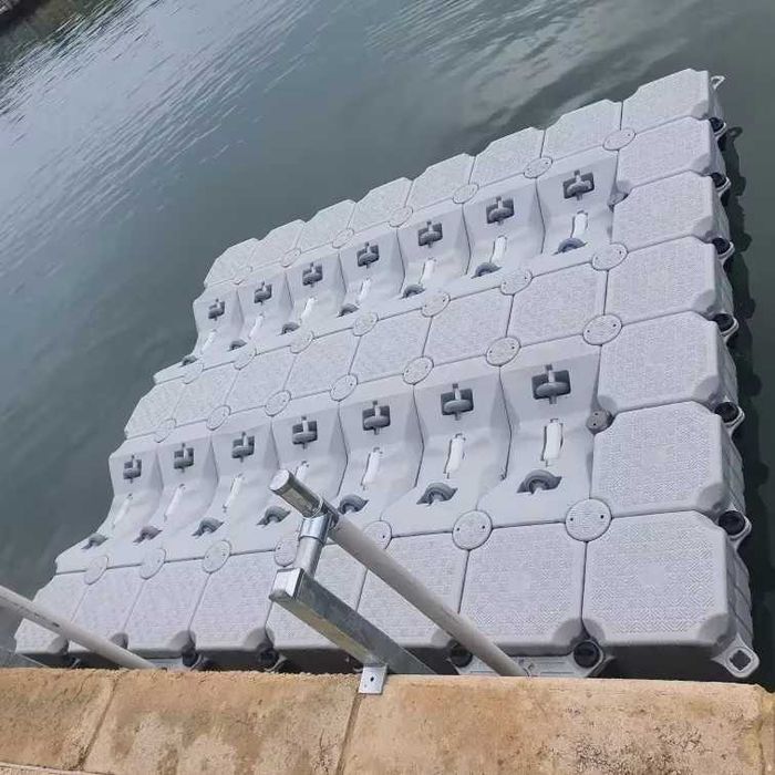 Ponton jetski sau ambarcatiuni, 2 x 3,5 metri, nou, HDPE