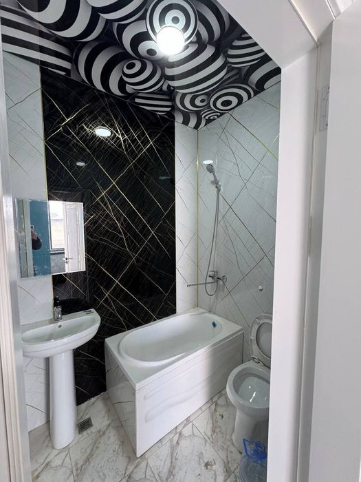 Продаётся дом. 0.8 соток