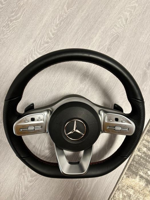 Volan Mercedes model 2020 AMG