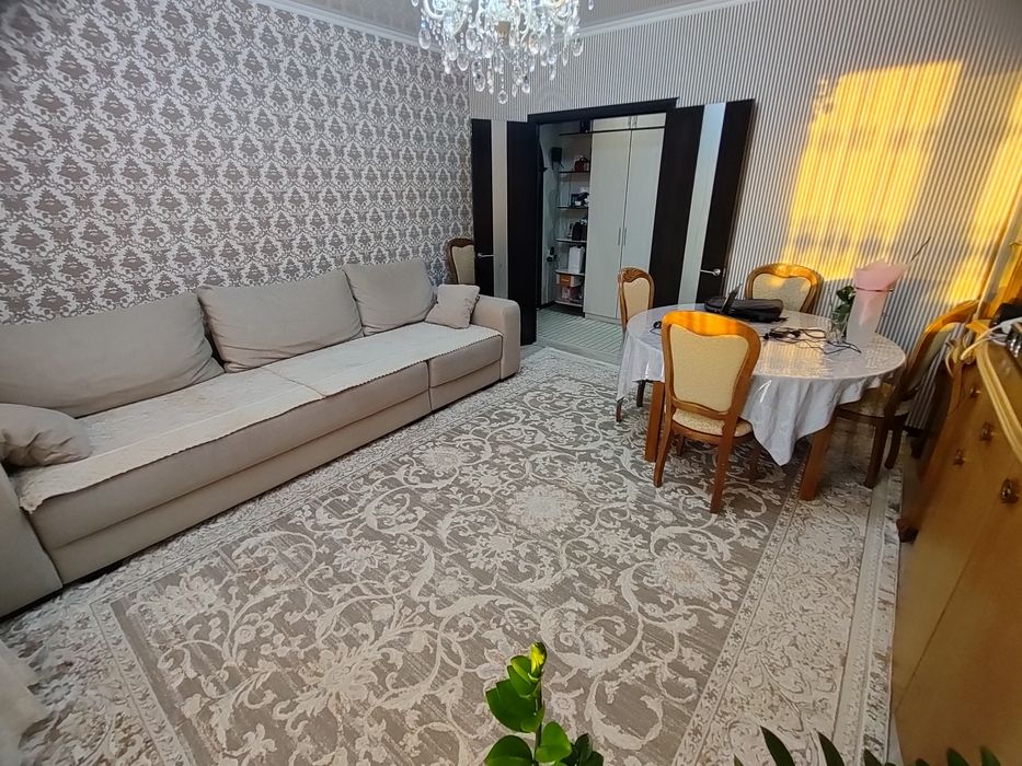 Продается 4-комн (9-41, 4 эт)