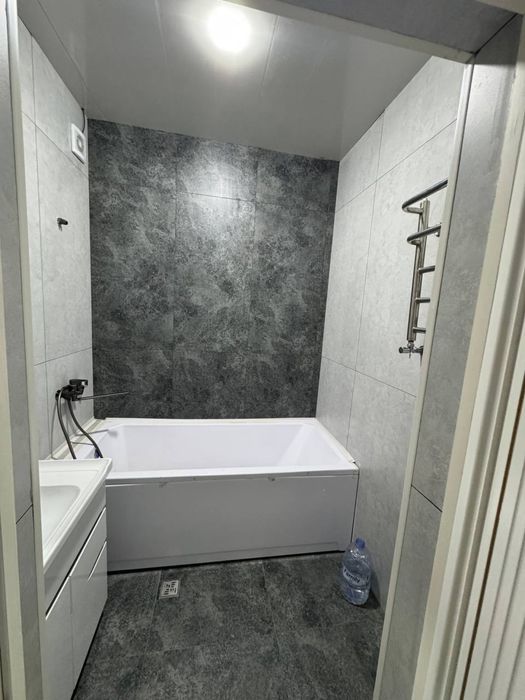 Сдается 2 ком квартира новая!