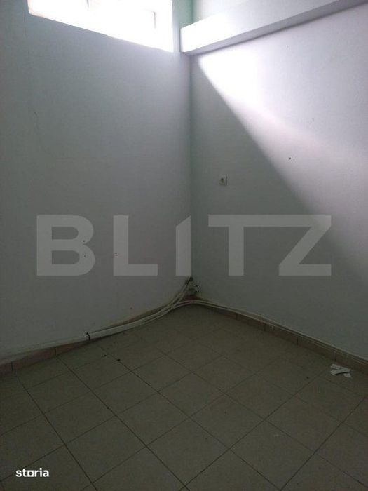 Spatiu comercial cu potential, 340 mp, finisat, Marasesti