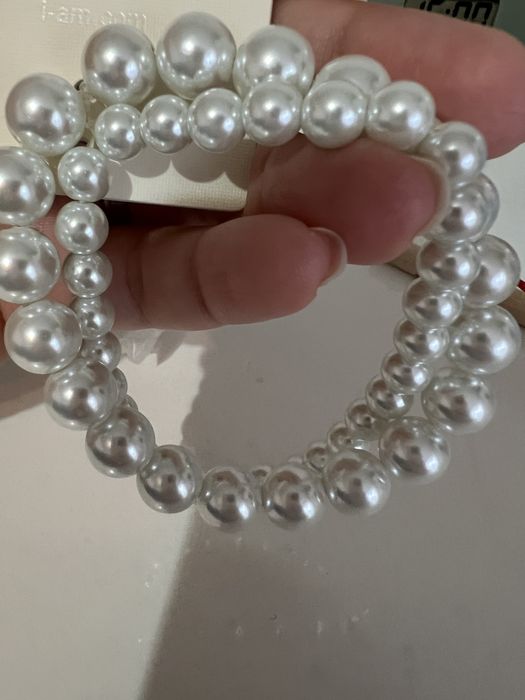 Set 2 bratari elastice din perle de sticla, imitatie perle alb - gri