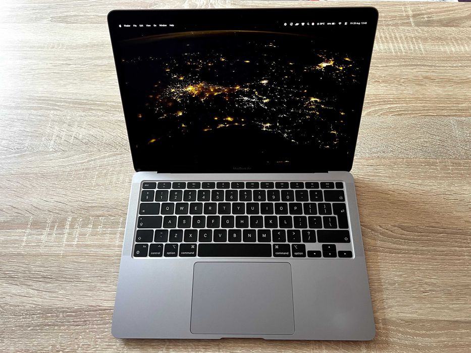 Apple MacBook Air M1 2020 | 8GB | 256GB | 91% Battery | Отлично състояние