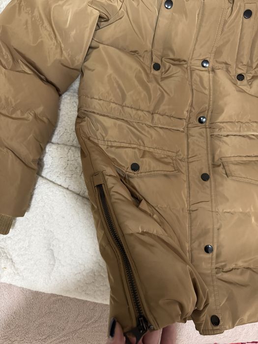 Продам женскую куртку