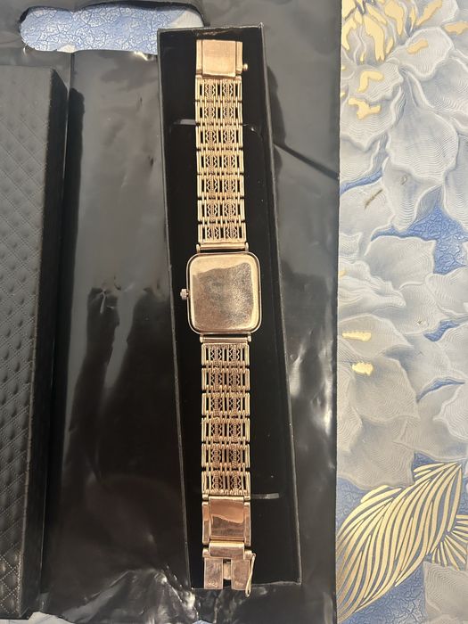 Часы серебрянные золотые