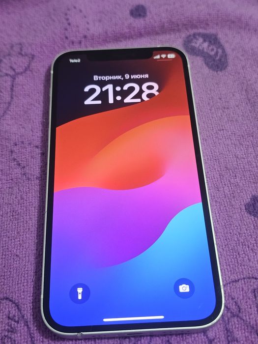 iPhone 12 64GB iOS 17 торг