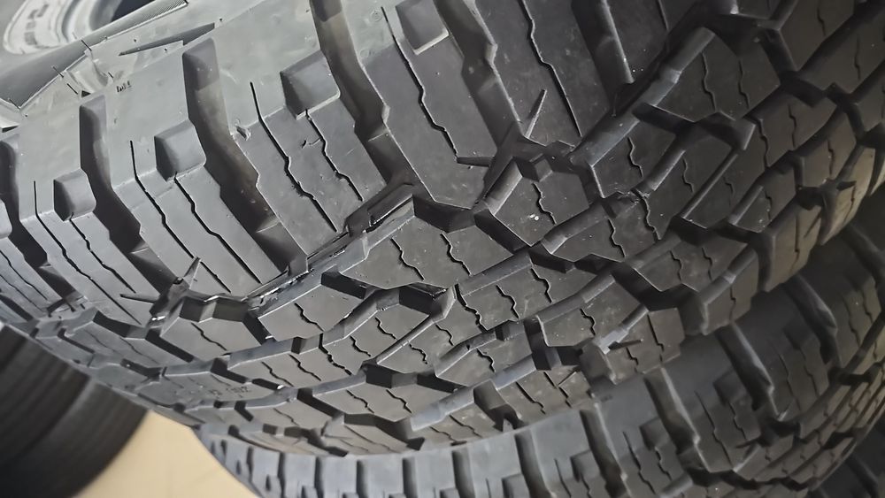 Шины 265/65/17 , состояние новых