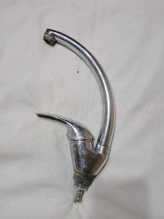 Смеситель для раковины