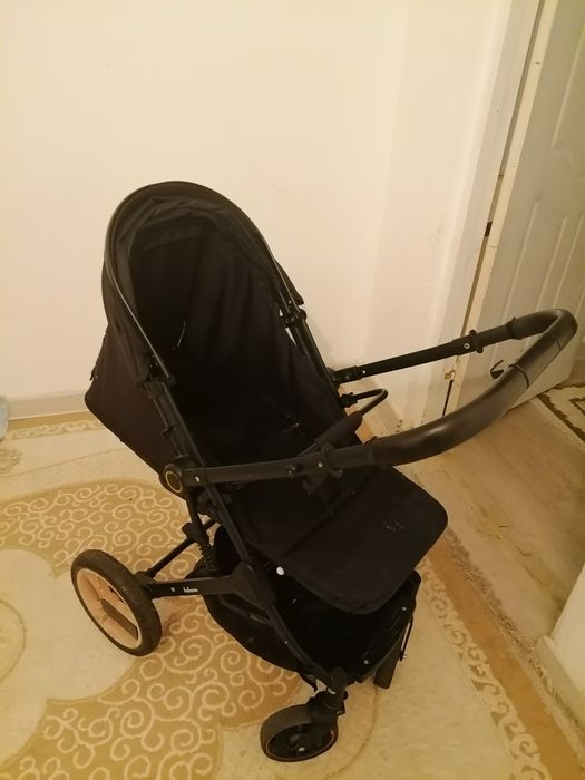 Продам детскую коляску