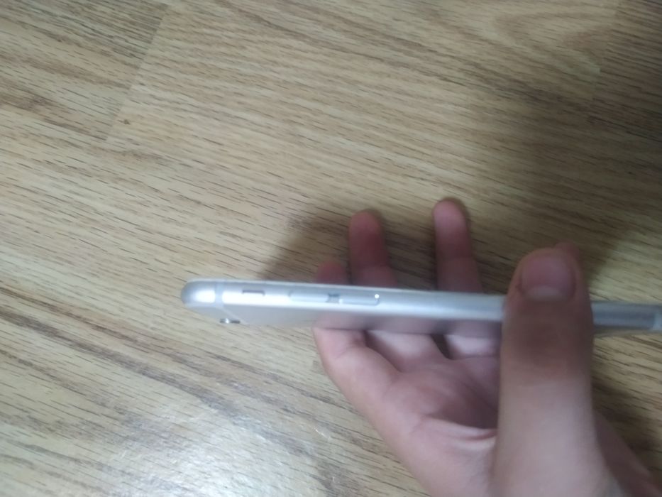 Iphone 6s ishlamaydi zapchasga