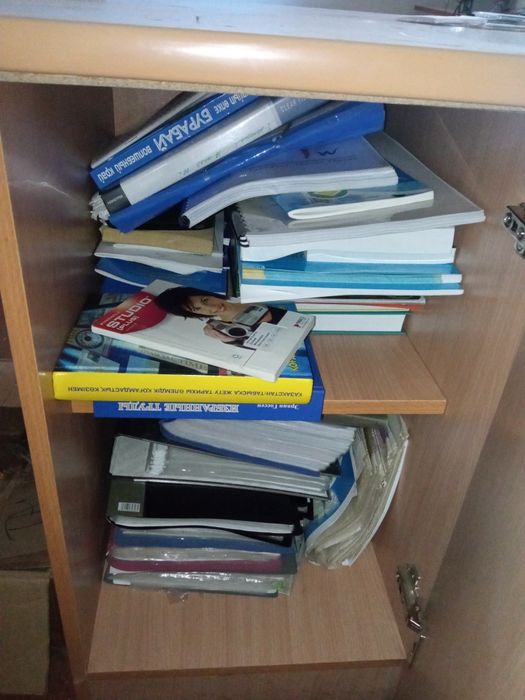 Стол компьютерный