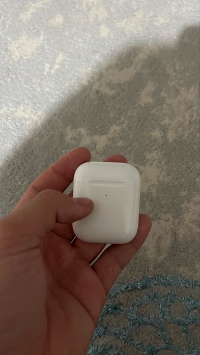 Airpods 2 поколения