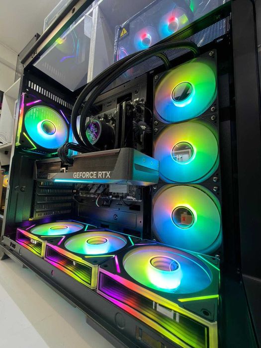 Calculator Gaming Ryzen 7 7800x3d,RTX 5070,32GB DDR5,SSD 1TB,Garantie!