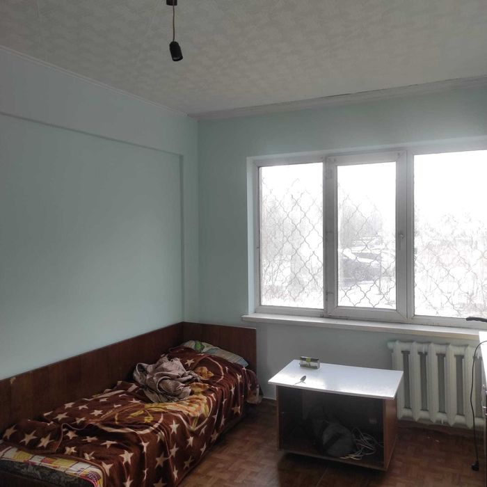 Продам 5 комнат + 1,5 в отдельном блоке 1/5эт, ул. Бажова д.345