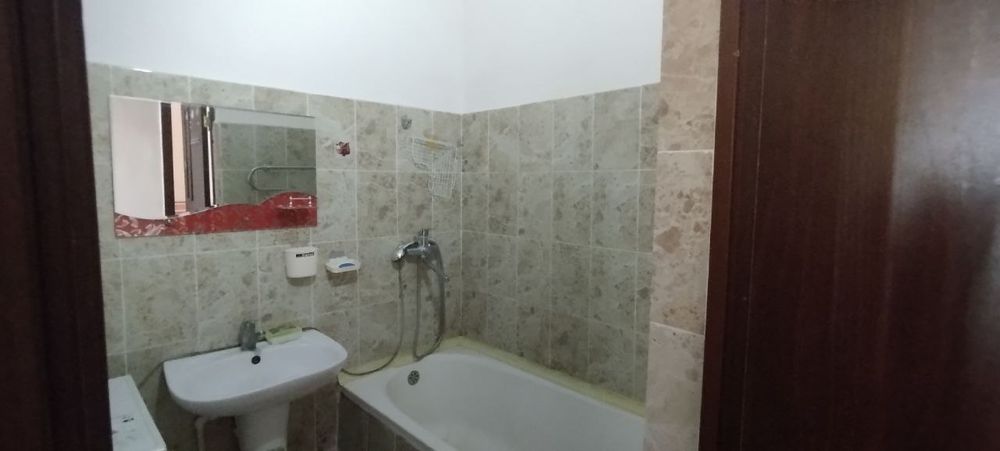 Янги домда 2 хонали квартира сотилади