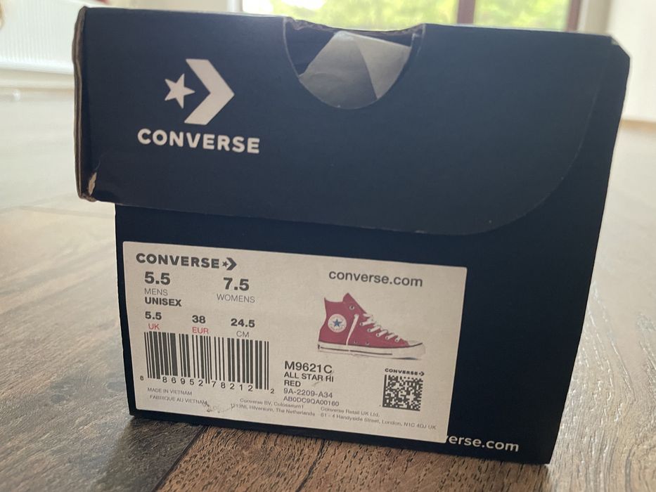 Converse Chuck Taylor All Star Classic Hi
