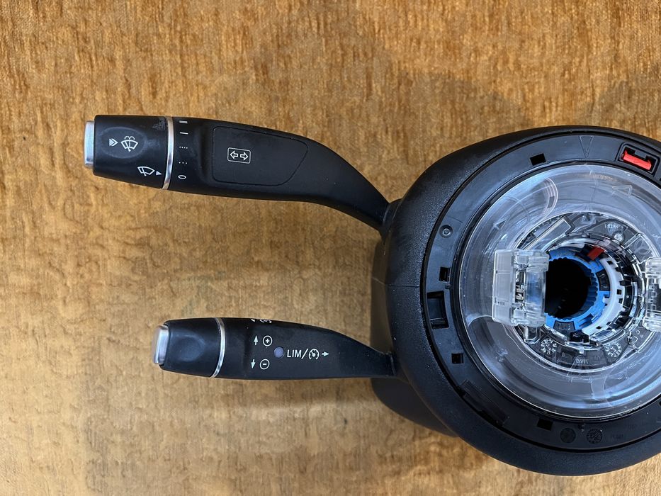 Spira / Spirala / SZL / Bloc manete volan Mercedes C Class W205