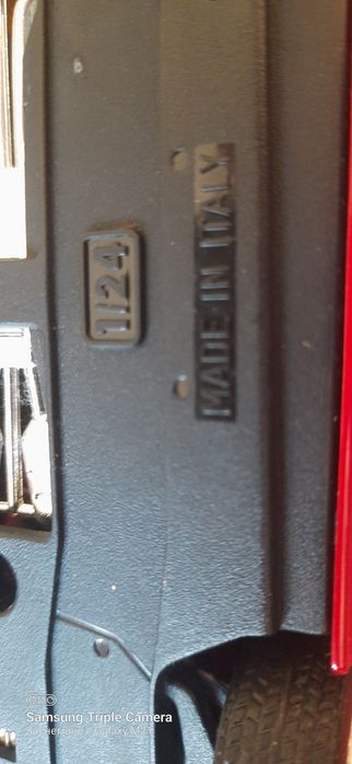 Ferrari maranello 550 1:24 оригинална метална