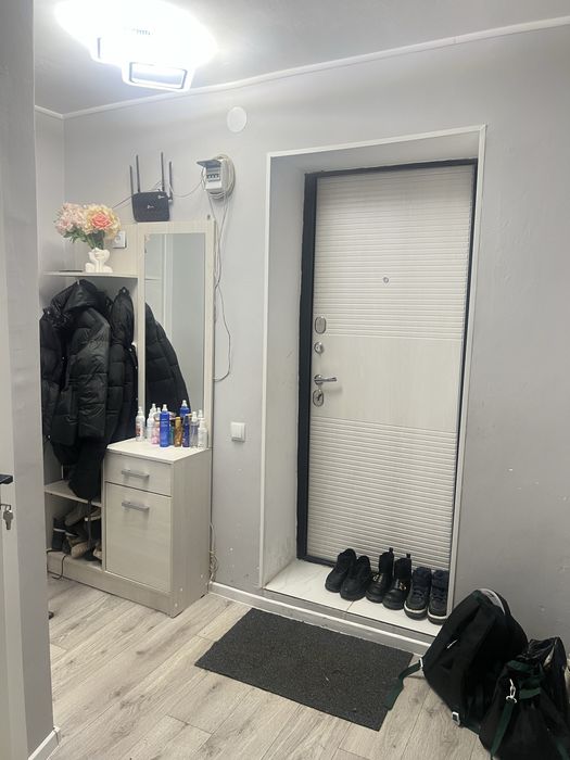 Продам 2 комнатную квартиру