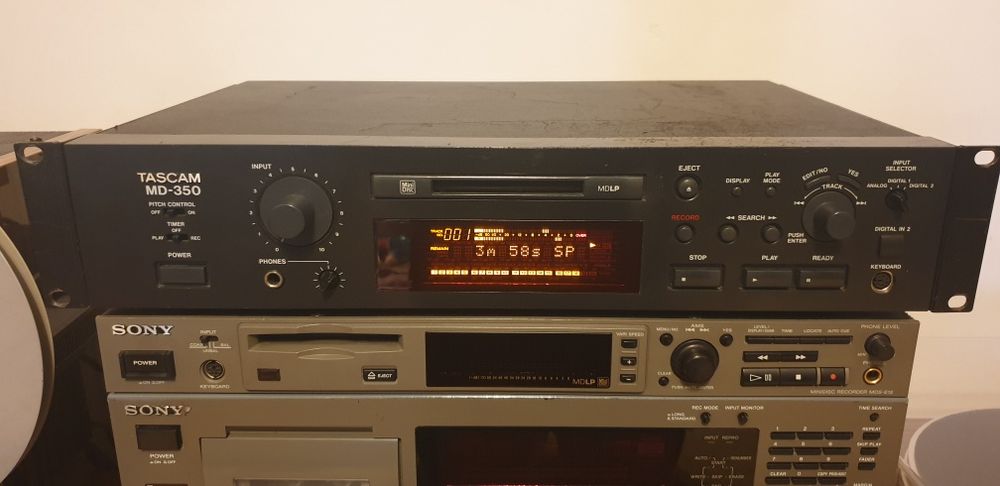 Minidisc    Tascam MD 350