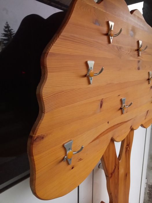 ПРОМО ЦЕНА Дървена Закачалка (Ябълково Дърво) Ръчна Изработка