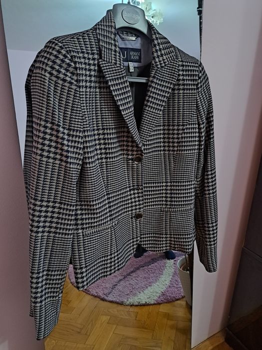 Sacou Armani nou 42