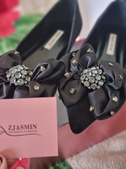 Ayollar tuflisi turetskiy