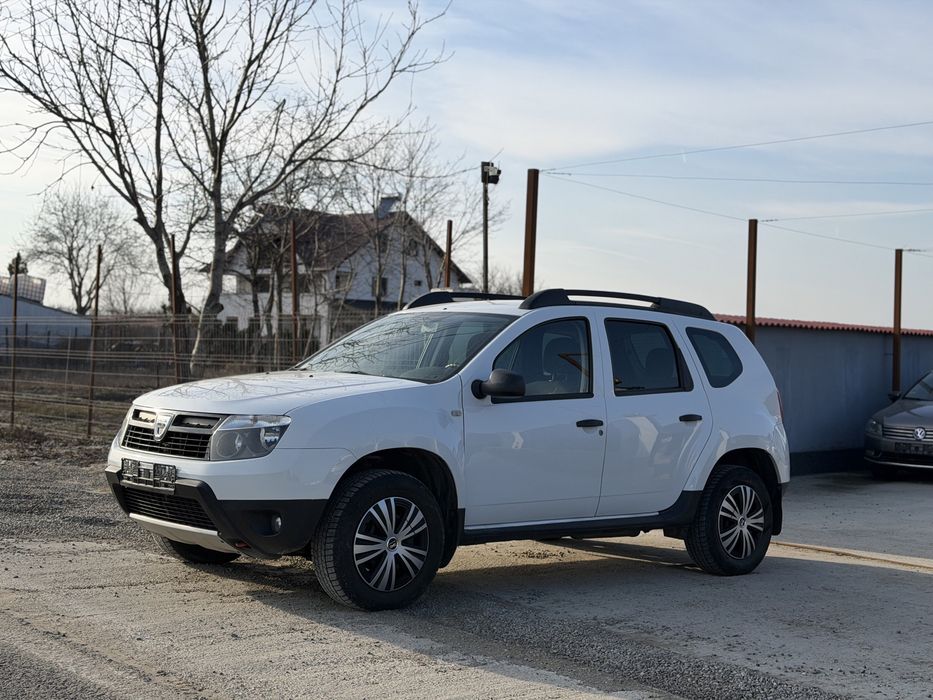 Dacia Duster 4x4 1.6 MPI 2013 Rate